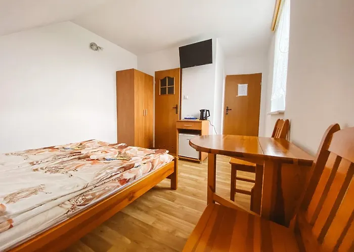 民宿 Blekitne Pokoje 斯图托沃